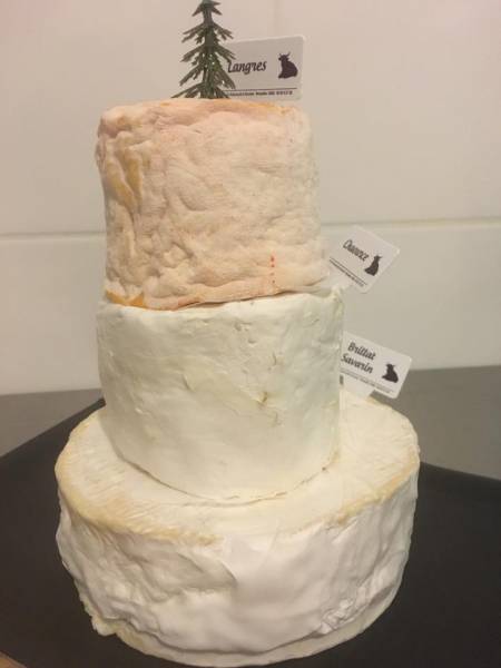 pièce montée de fromages pour mariage