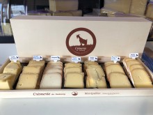 Notre zone d'activité pour ce service Trouver un fromager artisanal spécialisé dans la vente de fromage à la truffe pour vos repas de fête